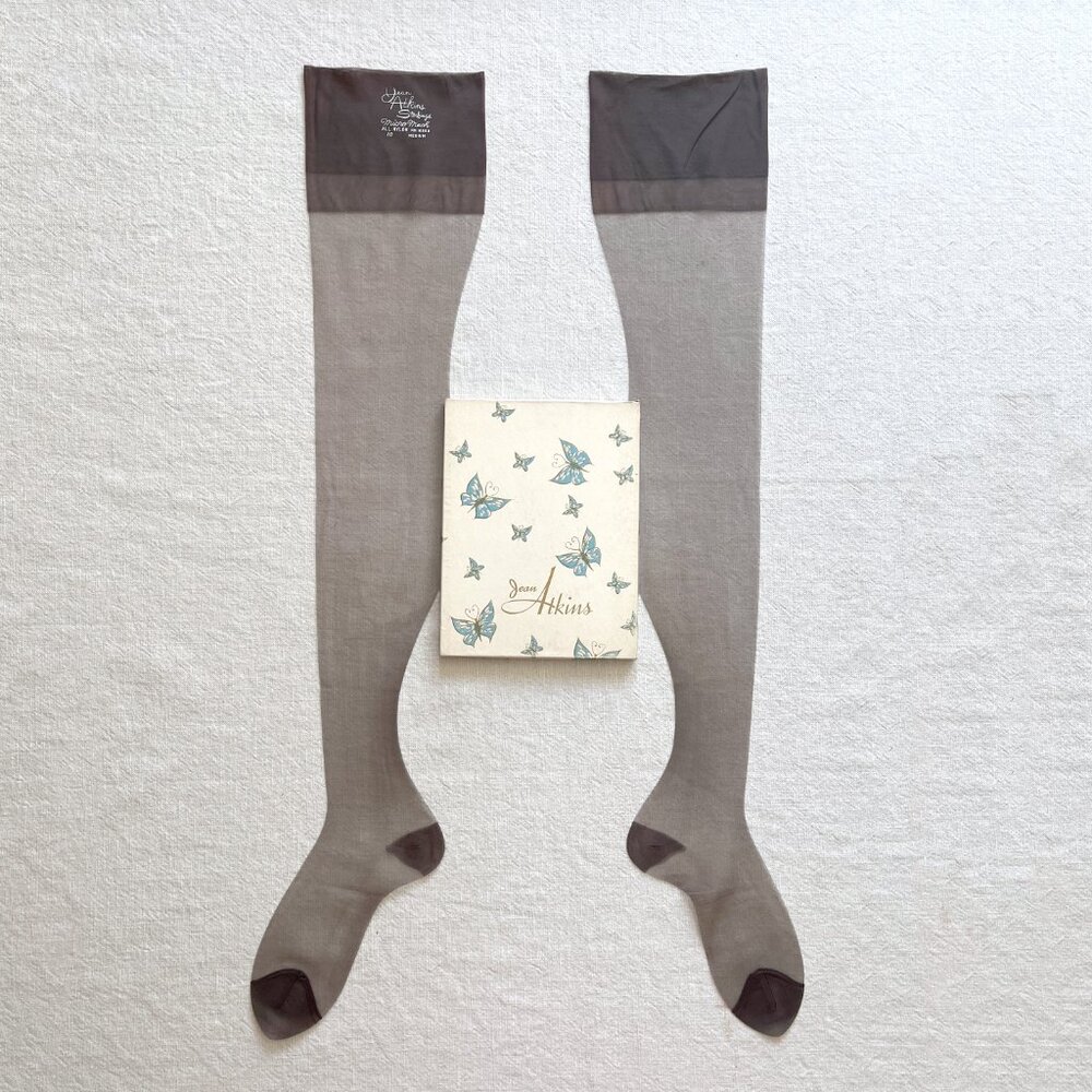 NIB Vintage 50s Jean Atkins Thigh High Nylon Smoke Tint Stockings 4 Pairs Medium